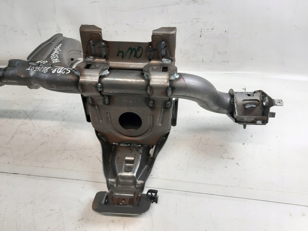 фото №9, Балка каркас консолі панелі приладової панелі peugeot 207