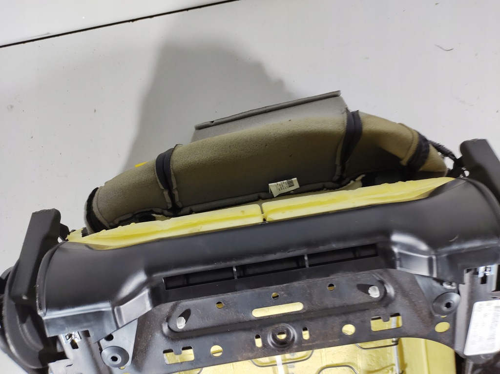 фото №13, Jeep compass 13r- спинка сидіння