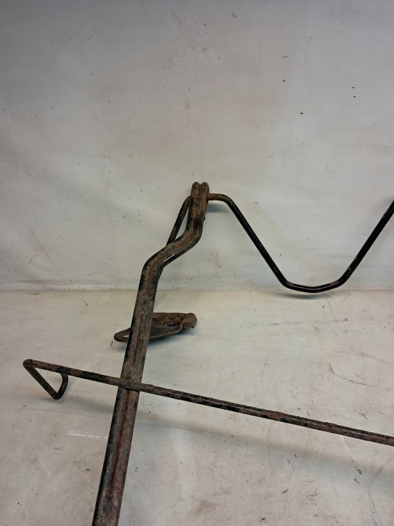 фото №4, Корзина кронштейн колеса запасного renault trafic iii 23r