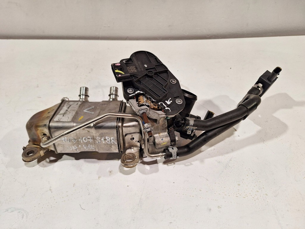 фото №3, Радіатор вихлопних газів 147107518r renault austral 1.2 e-tech