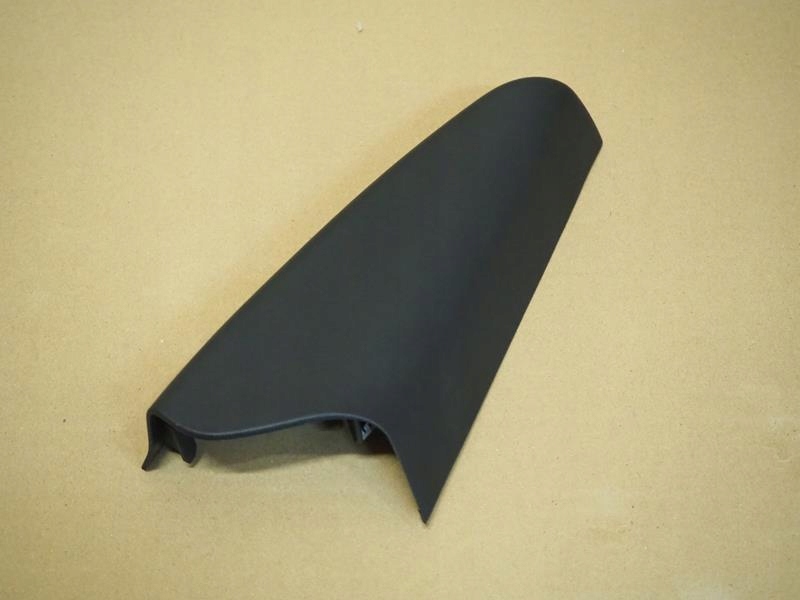 фото №1, Заглушка треугольник дверь левый задняя renault clio iv hb