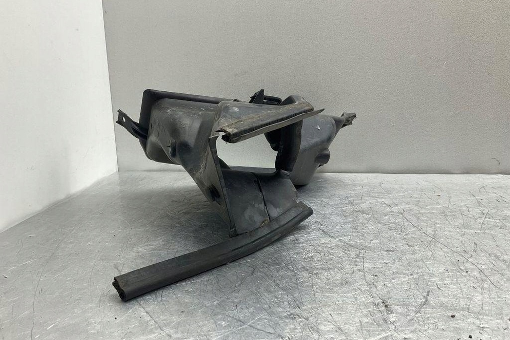 фото №7, Впуск воздуха радиатора bmw 3 coupe e92 7161434 3.0l бензиновый 2008