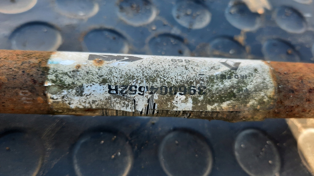 фото №5, Приводной вал задняя dacia duster 4x4 1.6b 14r 396004652r