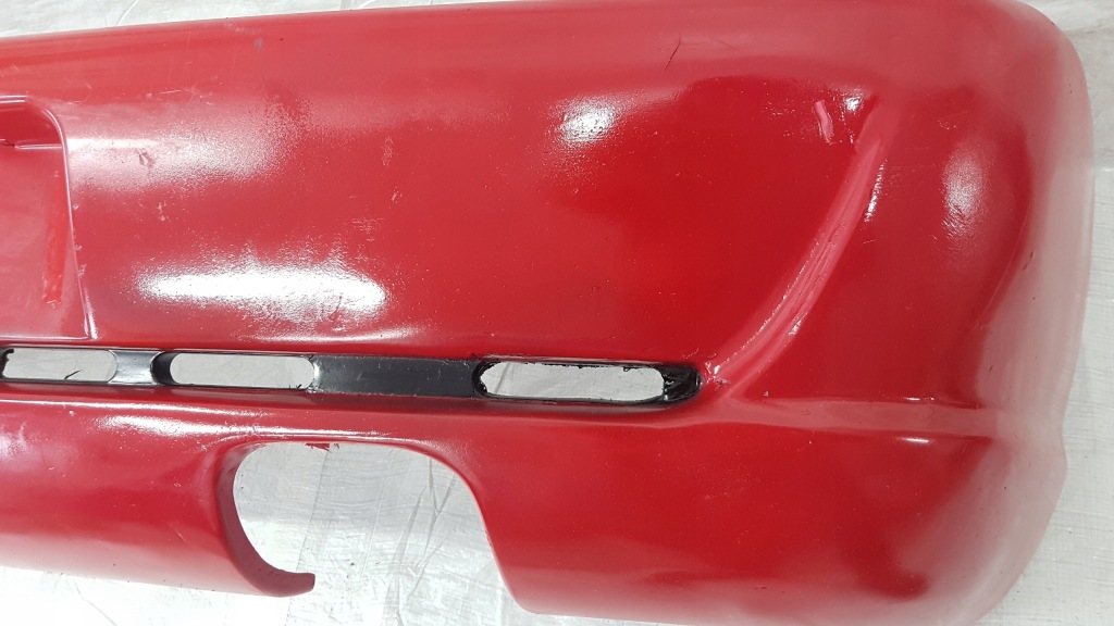 Ferrari 355 бампер задний  5470 Оригинал