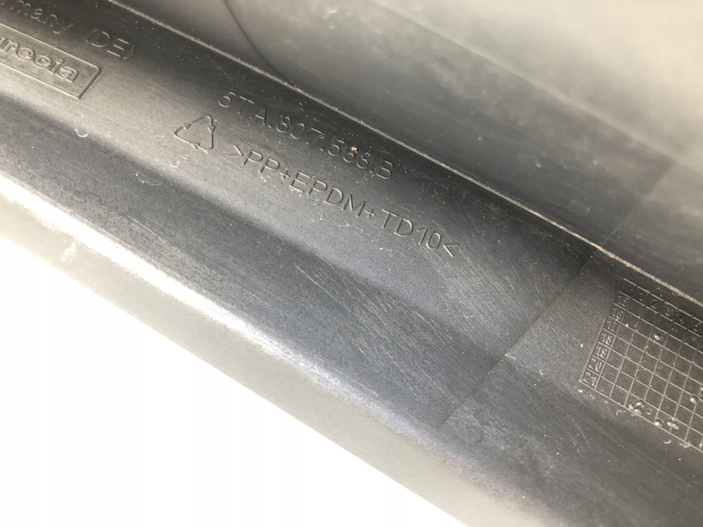 фото №8, Vw touran ii r-line спойлер задняя 5ta807568b