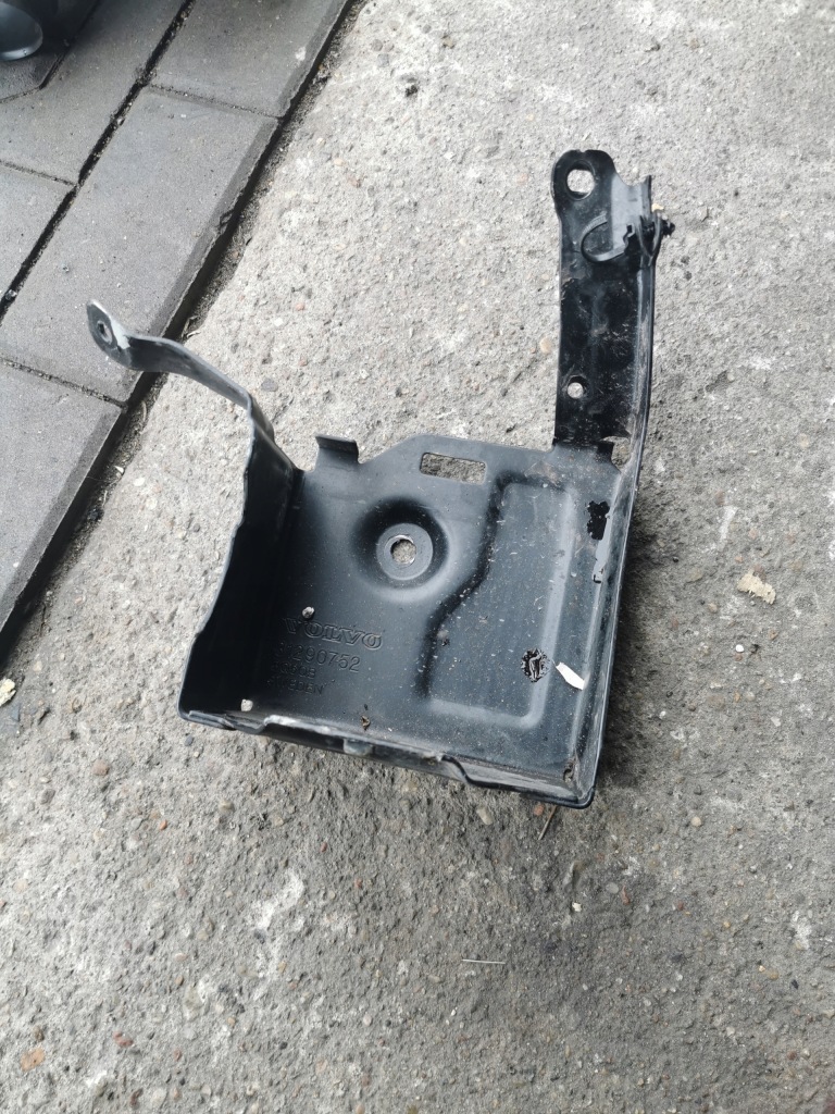 фото №1, Volvo v40 ii корпус основа акумулятор 31290752