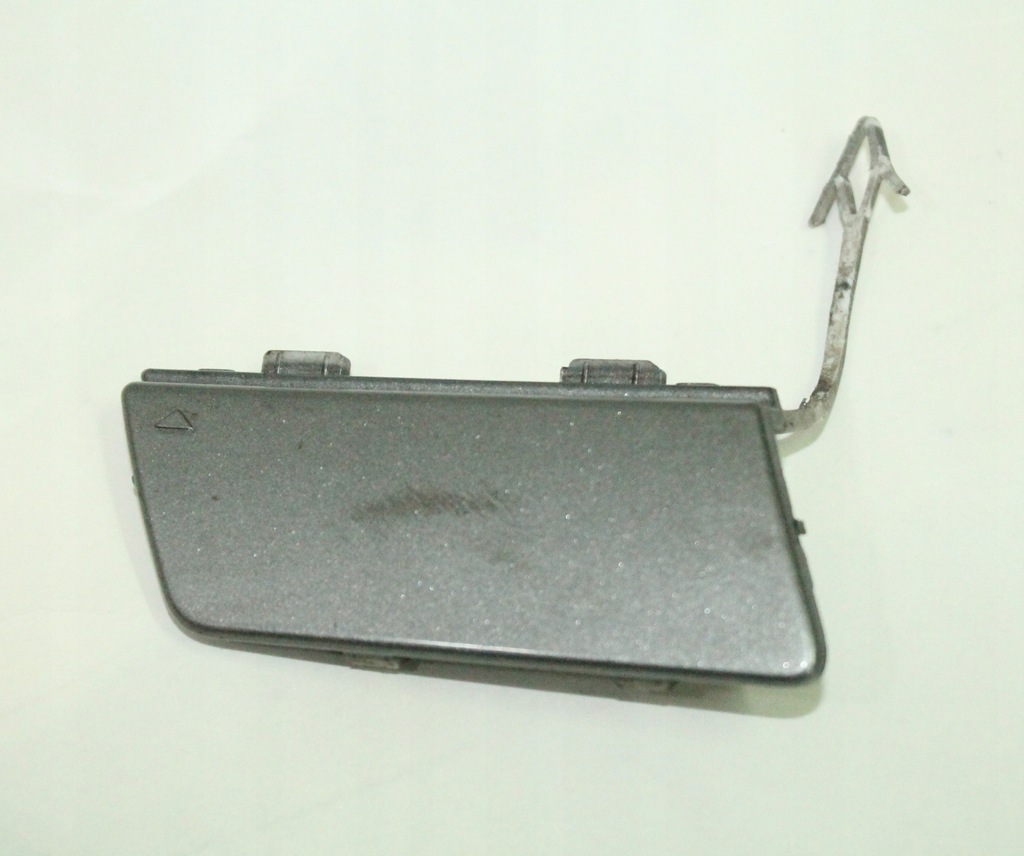 фото №1, Заглушка na hak бампера перед mercedes b w245