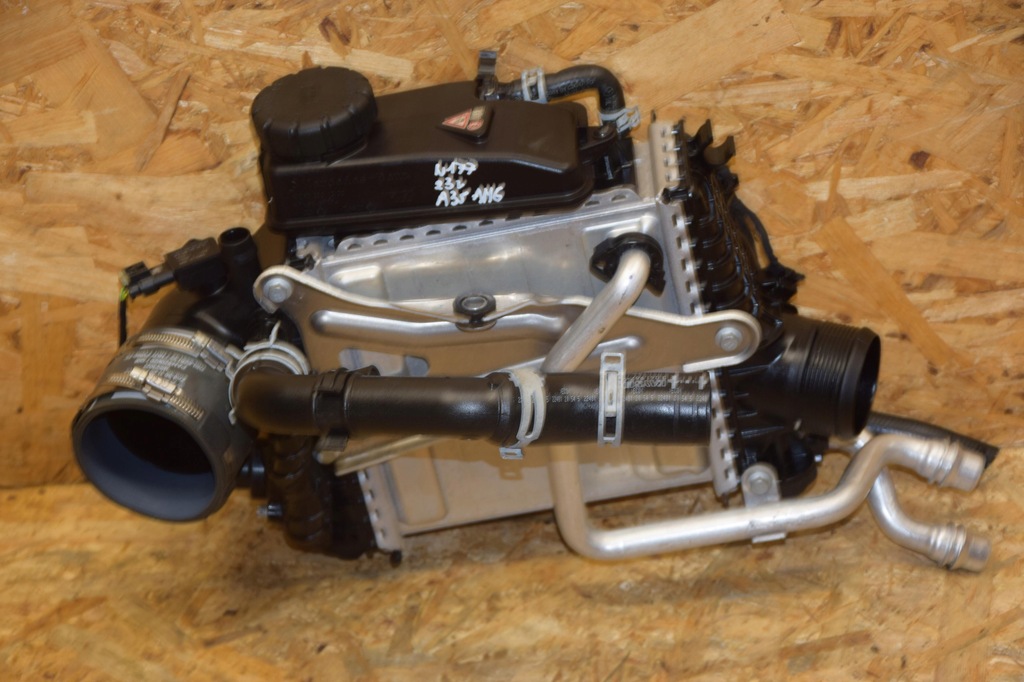 фото №6, Інтеркулер mercedes a-klasa w177 23r 2.0i amg a2600906700 9tyśkm оригінал