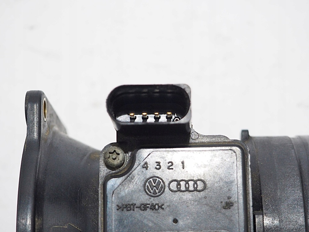 Vw audi hitachi витратомір 06a906461b afh6010c оригінал Оригінал