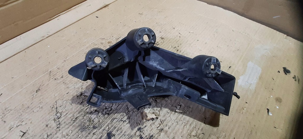 фото №6, Направляющая кронштейн бампера правый задняя ds4 9688180180