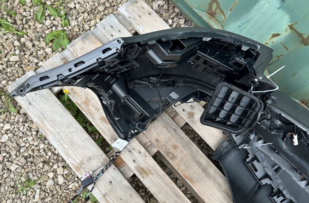 фото №15, Бампер задній kompletny porsche macan turbo 95b 95b807834 95b971104k