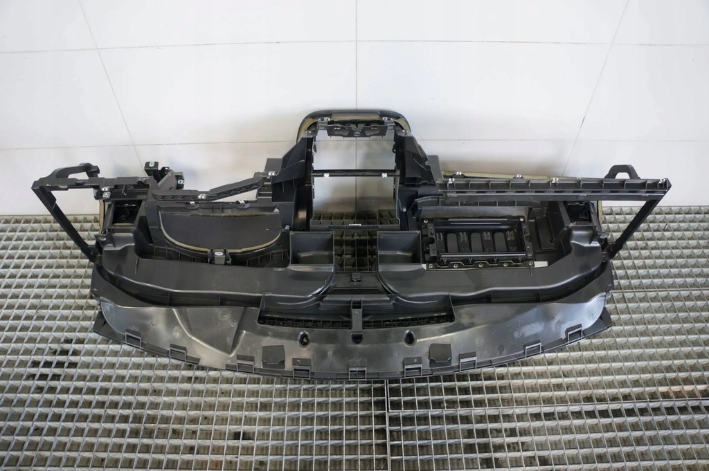 фото №7, Панель приладів панель приладів подушка пасажира vw golf v europa