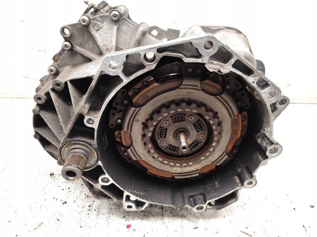 фото №11, Vw t-roc półopółka автоматична коробка передач передач 1.5 tsi бензин urk 2021