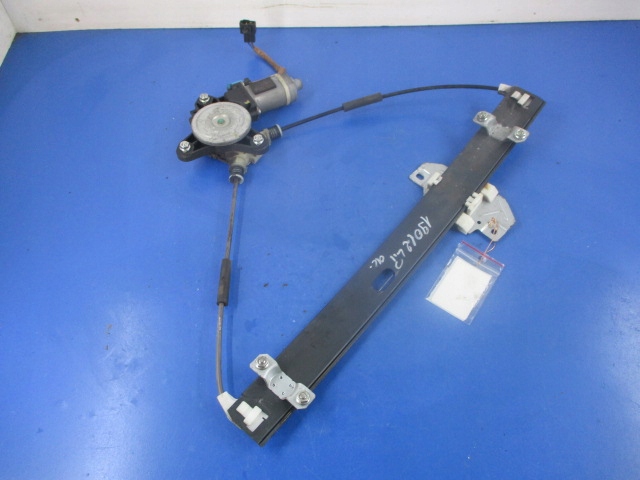 фото №1, Spark m200 подъемник стекло перед левый 2pin