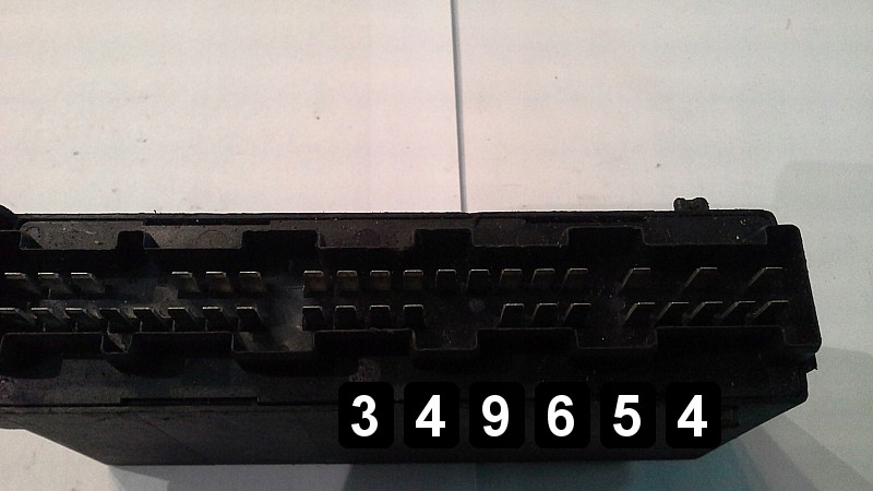 Купити 1995 mercedes 140 ecu 1405420732