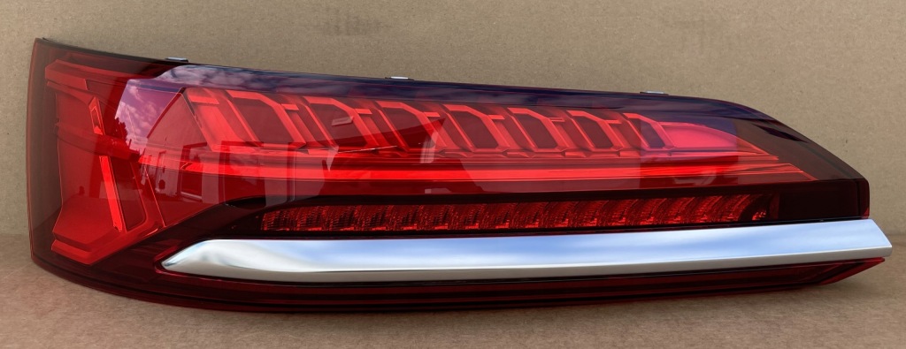 Купить Фара led задний левая audi q7 рестайлинг  4m0945075b оригинал как новая 2024 год