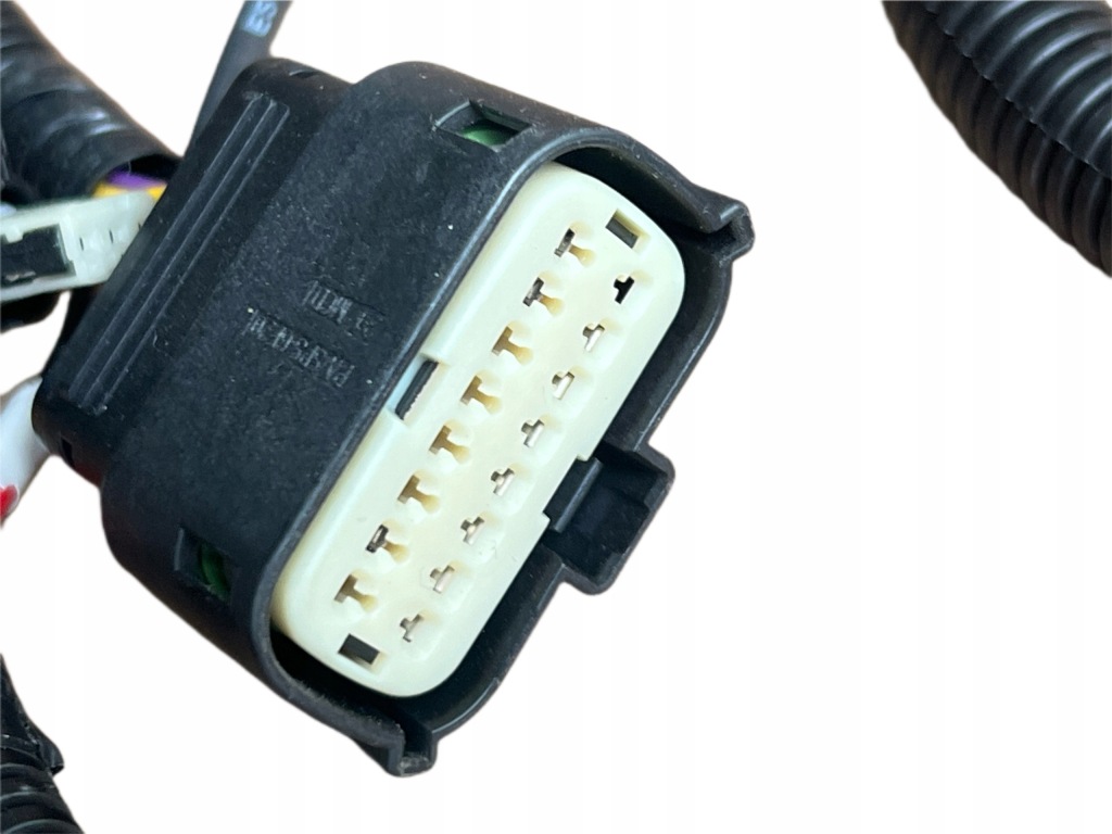 фото №3, Tesla 3 rwd жгут бампера перед 2067958-01-b