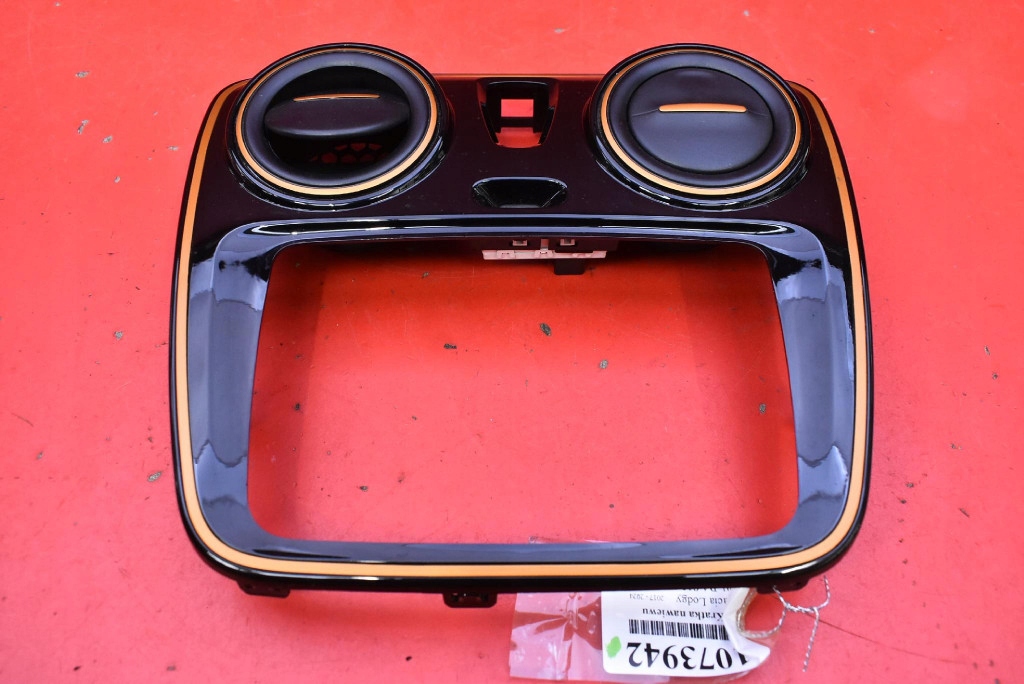 Купити Решітка обдув середня рамка радіо 682605785r dacia lodgy stepway 17-24