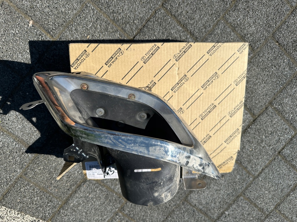Купити Lexus rx наконечник вихлоп задня права a52106-48020