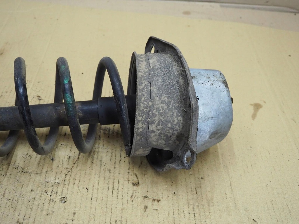 фото №6, Volvo v70 ii амортизатор пружина подушка задня lew