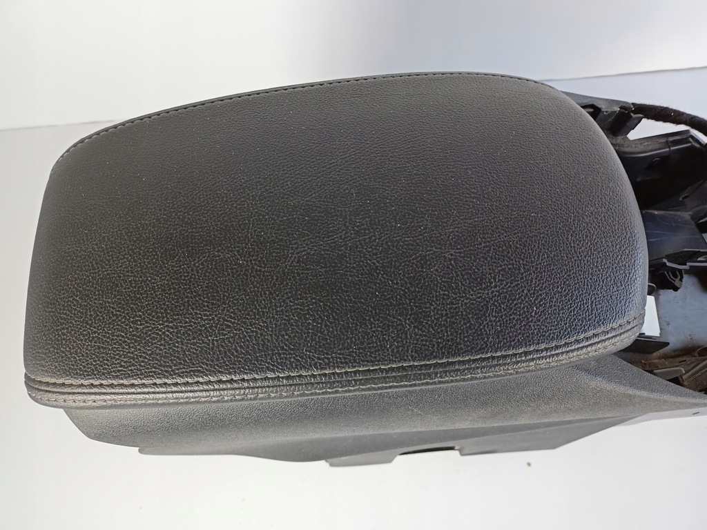 фото №6, Citroen ds5 туннель средний подлокотник europa