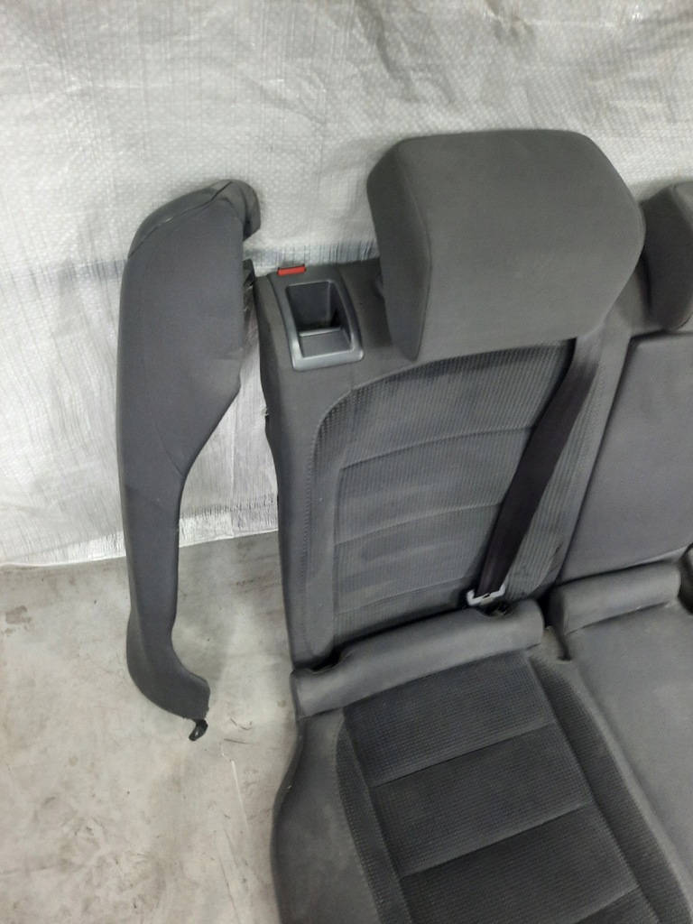 фото №6, Volkswagen golf v kombi заднее сиденье задняя задняя