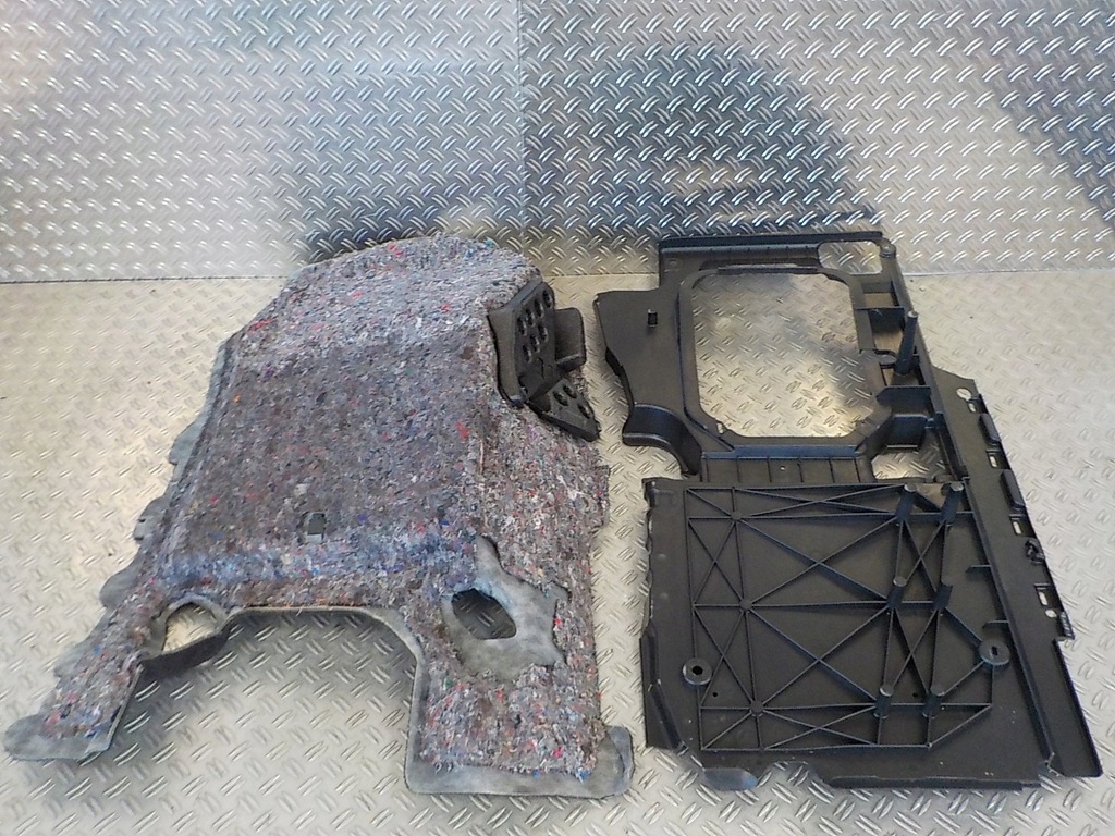 фото №4, Grand cherokee wk2 обшивка перед права