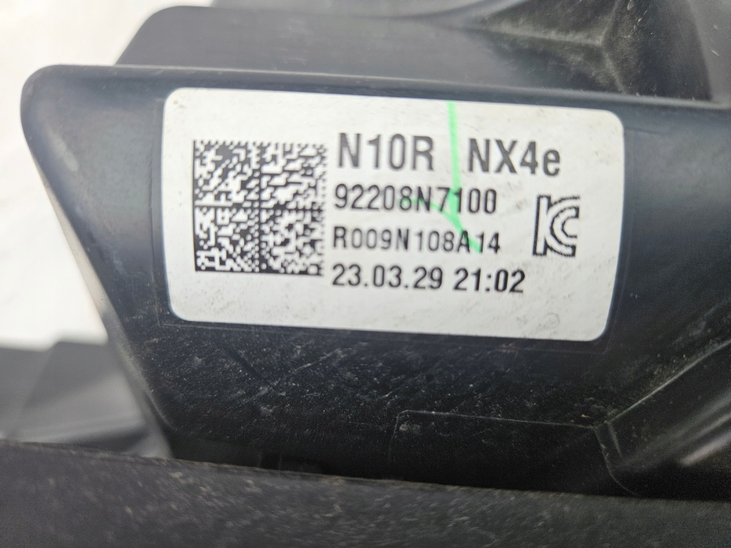 Hyundai tucson фара перед правая full led 92208-n7100 Недорого