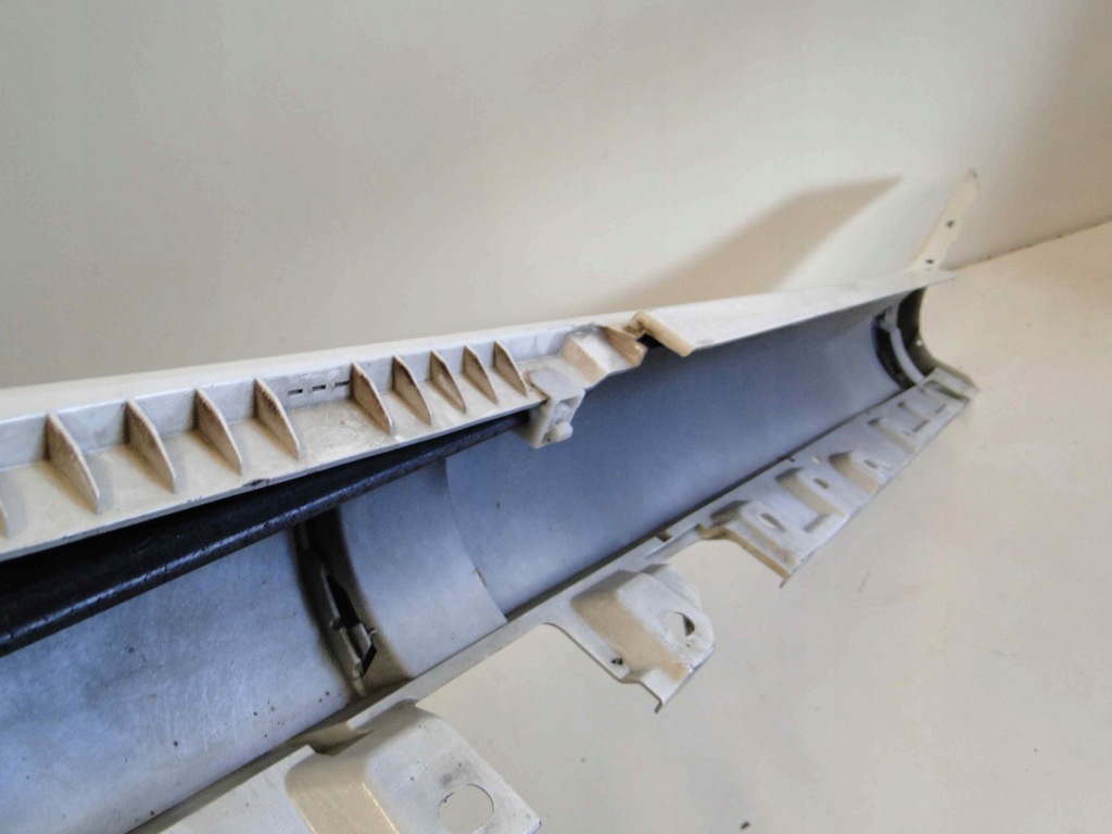 фото №8, Mercedes slk slc r172 172 молдинг порог правая amg