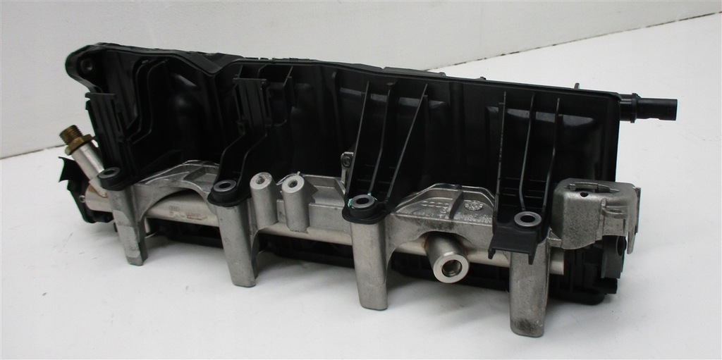 фото №12, Колектор всмоктуючий audi rs6 4.0 tfsi ceu 079133109bf
