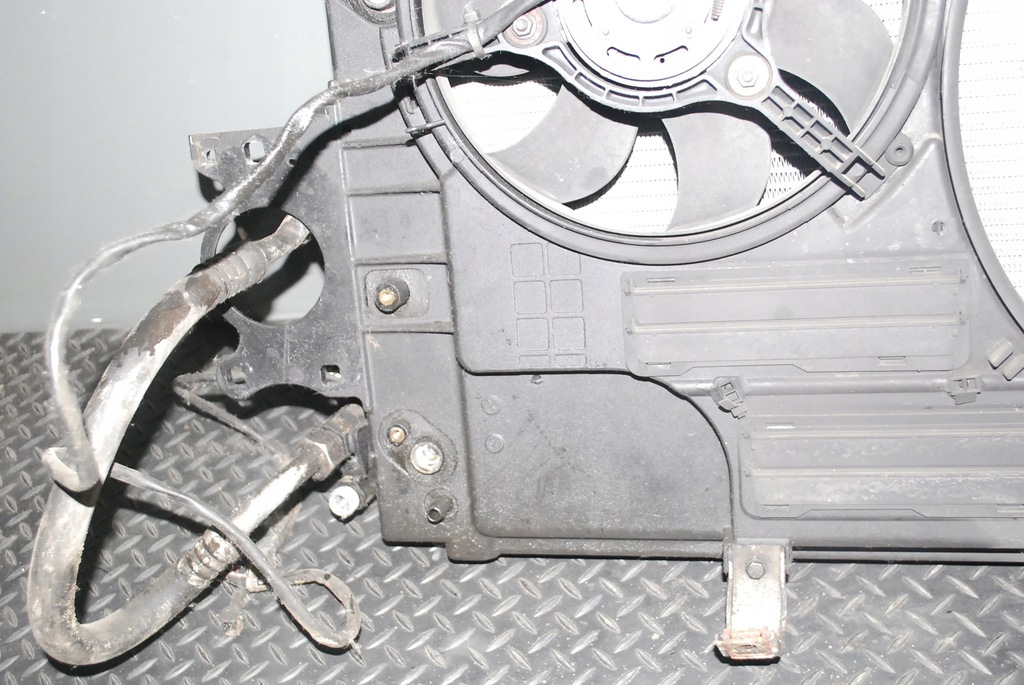 фото №15, Audi a8 d2 lift усилитель pas передний 4.2