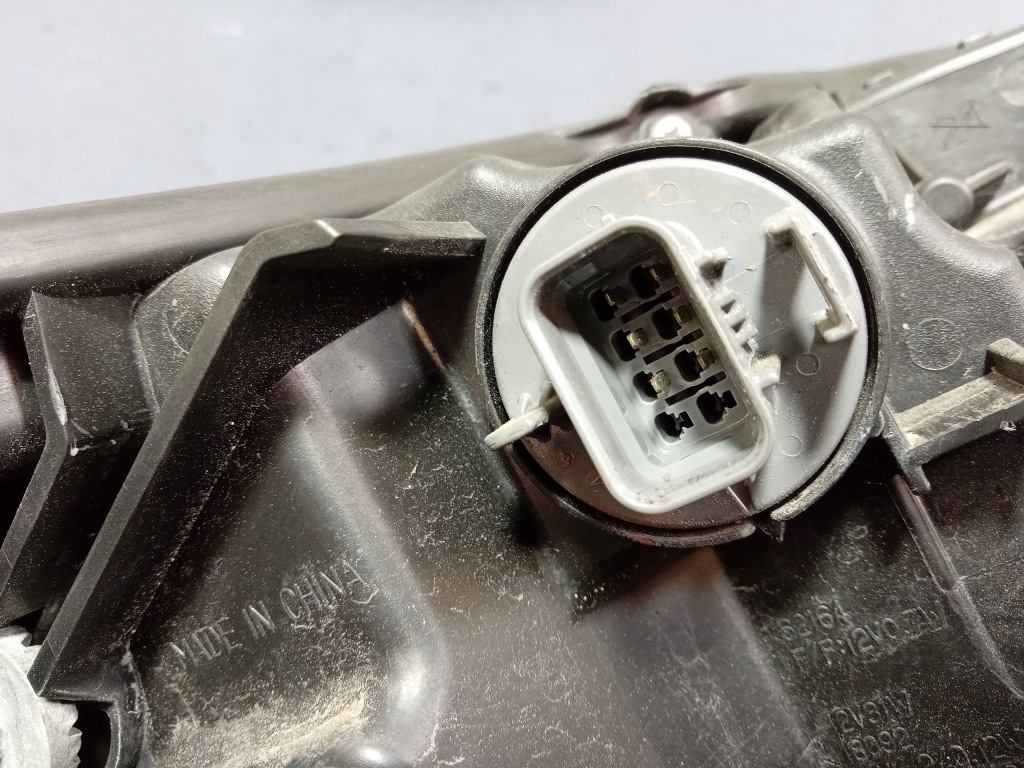 фото №4, Honda hr-v ii фара левый eu led