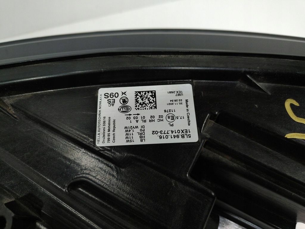 фото №9, Skoda enyaq iv лампа правый перед