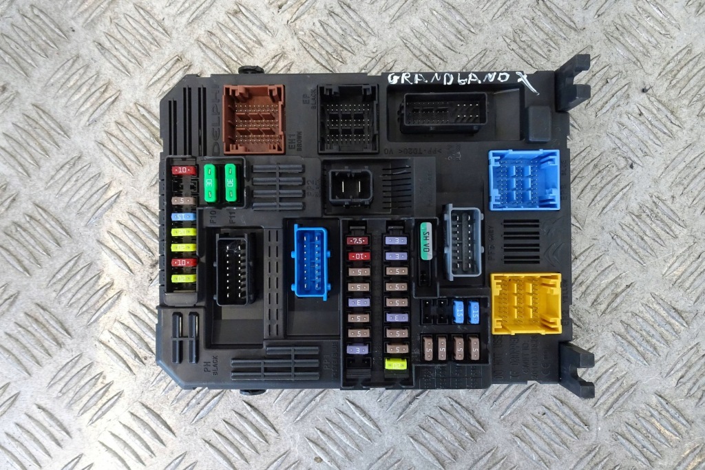 фото №1, Opel grandland x коробка корпус предохранителей модуль bsi 1.2 b 17-