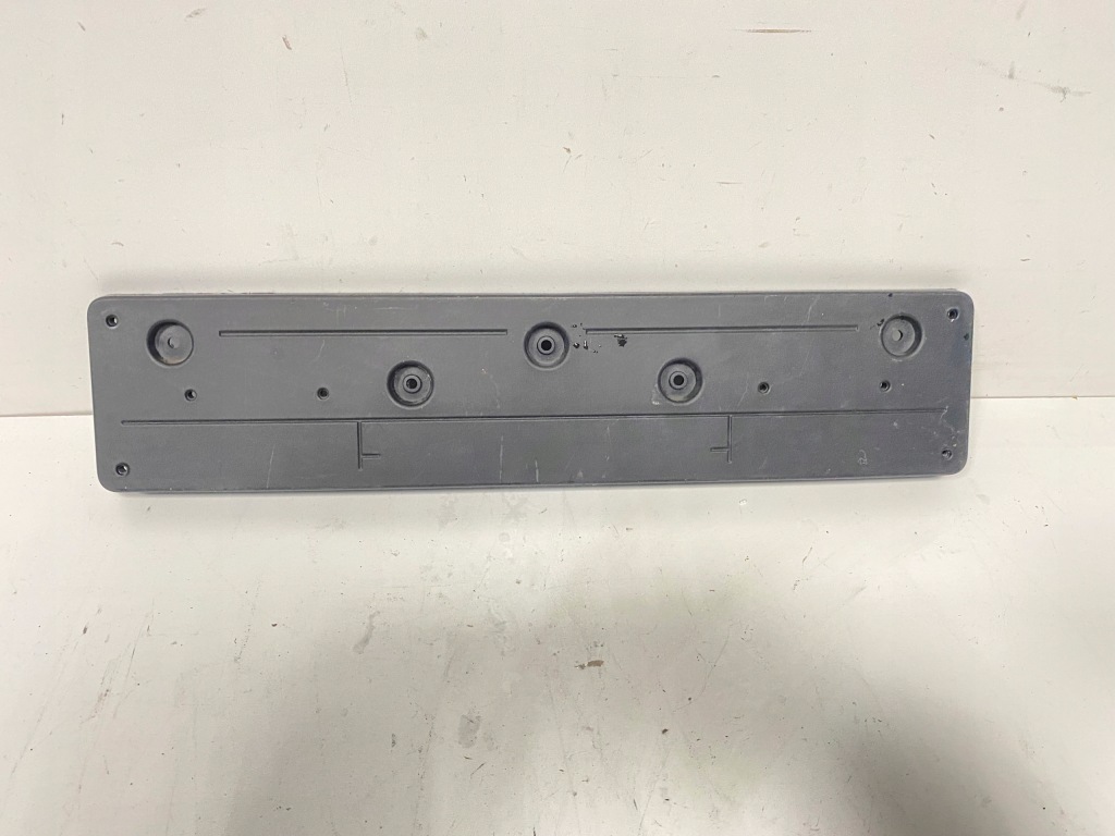 Купити Молдинг основа номерного знака реєстраційний bmw x1 f48