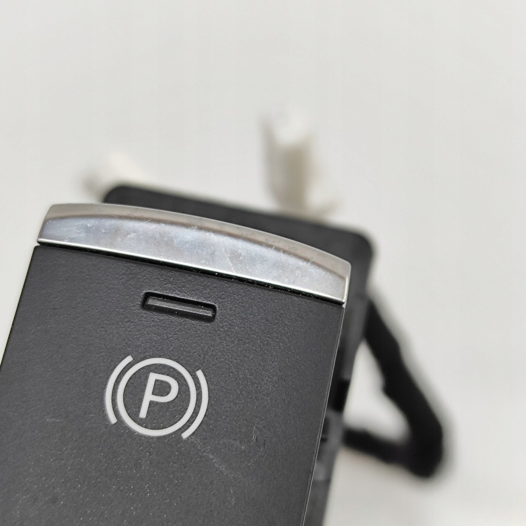 фото №7, Nissan qashqai j12 2023 кнопка / выключатель тормоза ручного