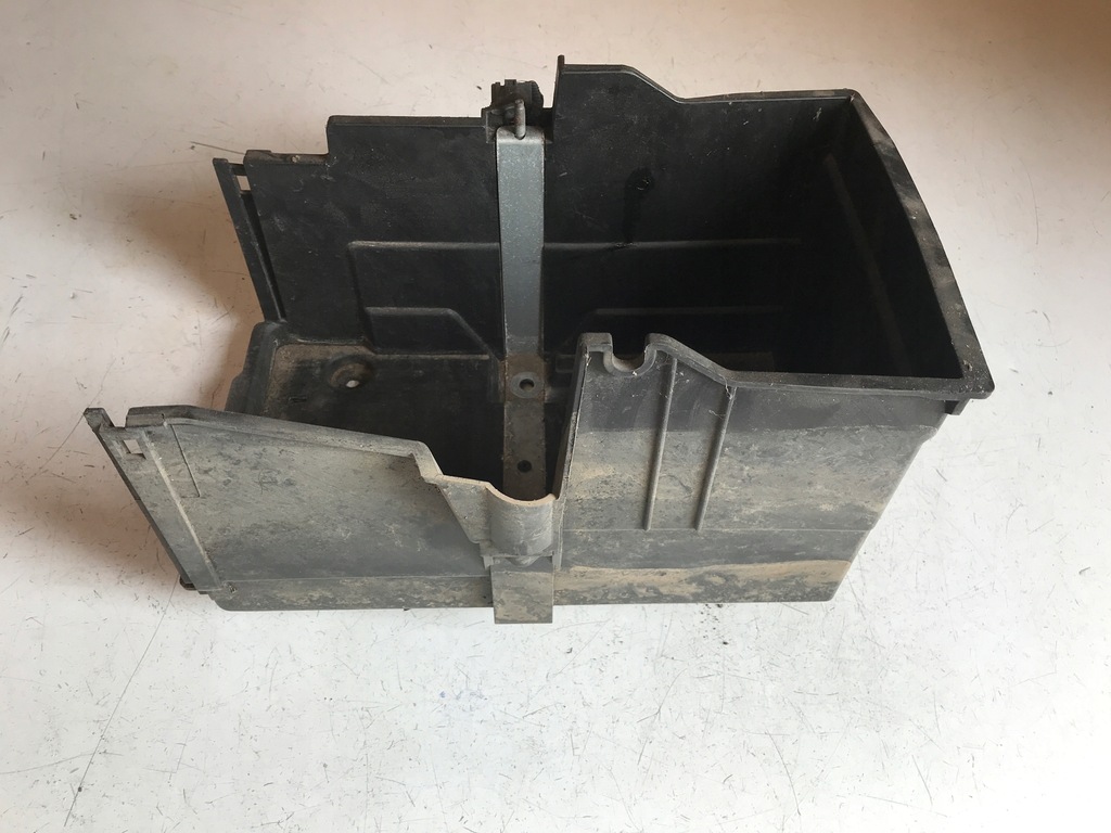 фото №1, C-max mk2 основание корпус аккумулятор