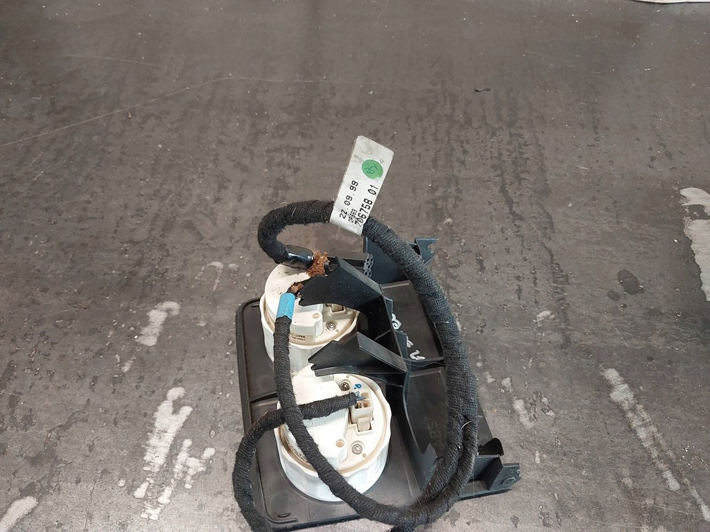 фото №16, Счетчик зарядки температуры масла seat ibiza iii 6l 6k0863263