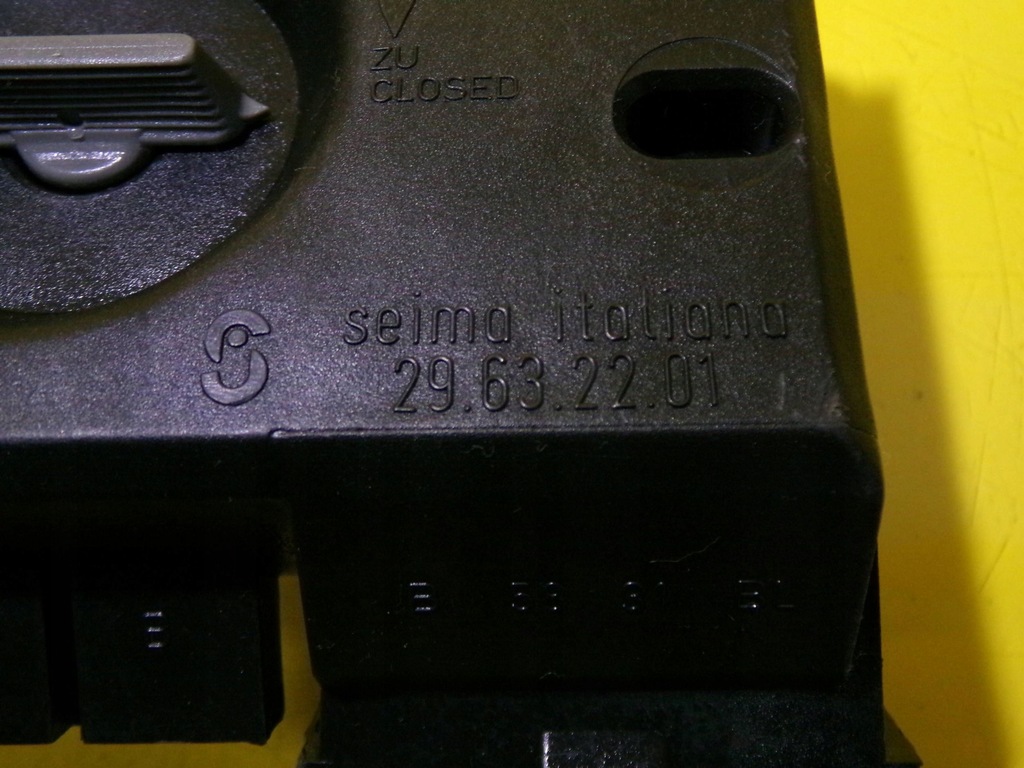 фото №9, Вкладыш лампы задний правый задняя audi a8 d2 w крыло 29632201 nr627