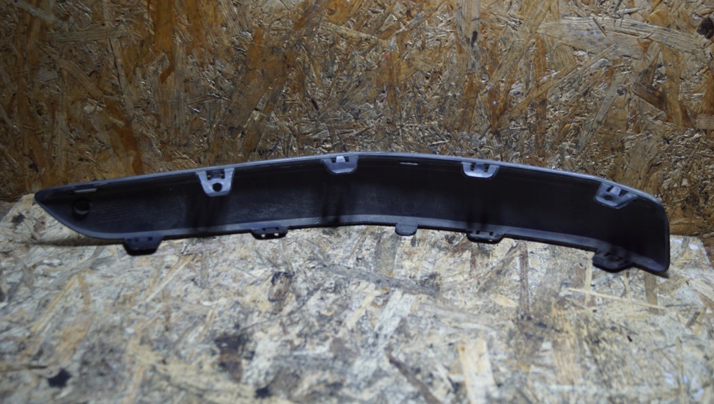 фото №8, Молдинг бампера правый задняя peugeot 407 sw 9647545077