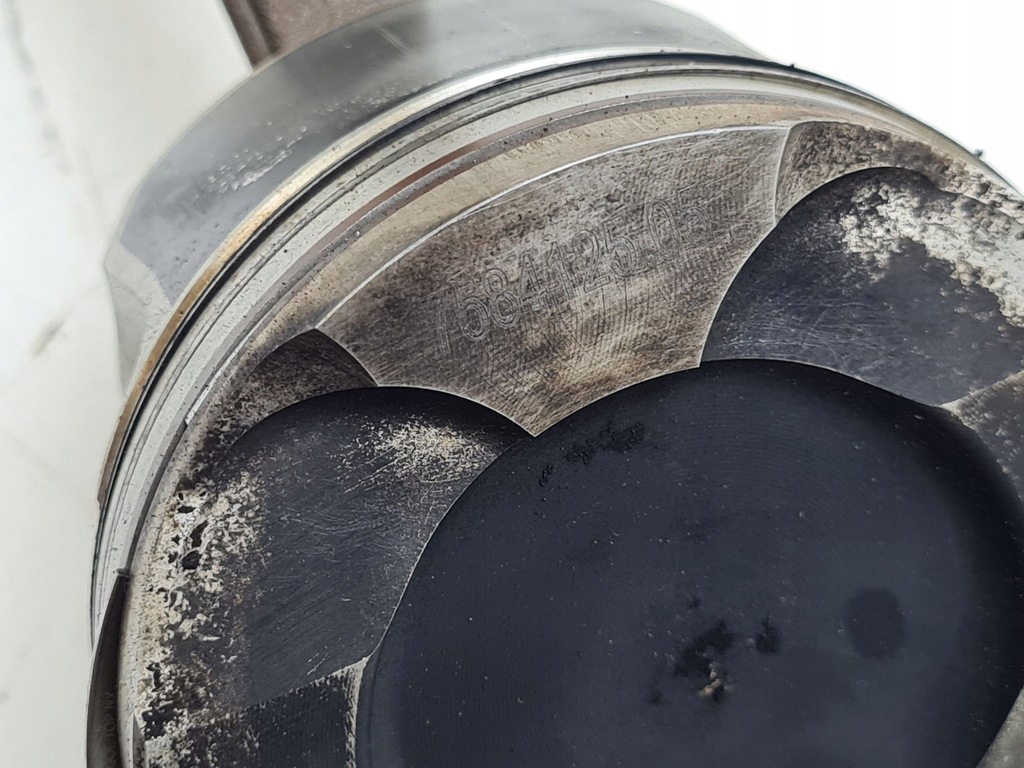 фото №7, 2011 bmw 5 gt f07 поршень з шатун 7584125