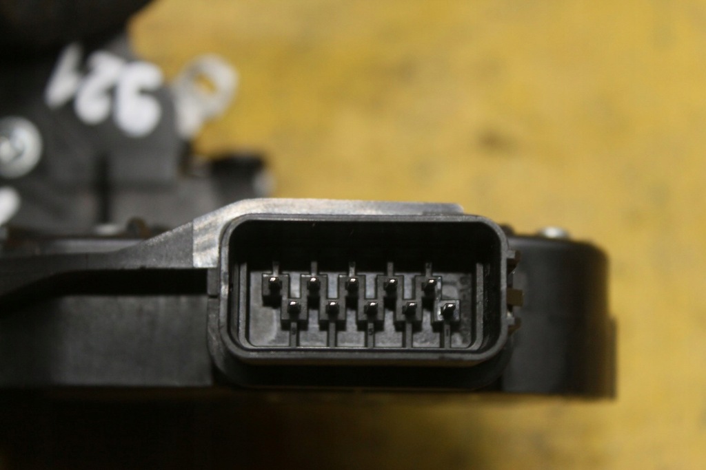 фото №5, Замок двері лівий задня 30799326 volvo xc60