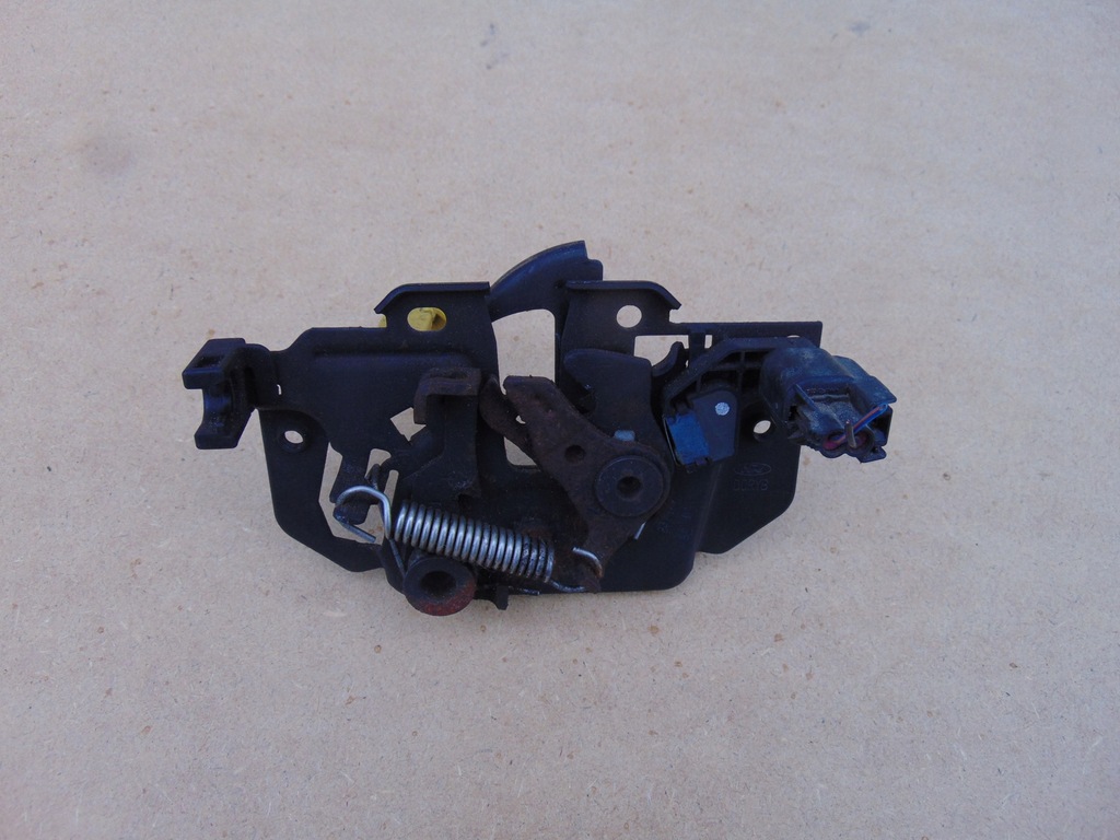 фото №6, Замок капот ford fiesta mk7 lift