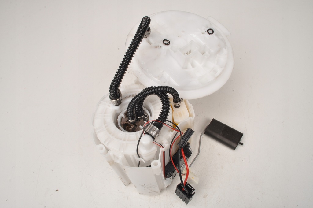 фото №1, Mercedes gla x156 1.6 lift насос топлива