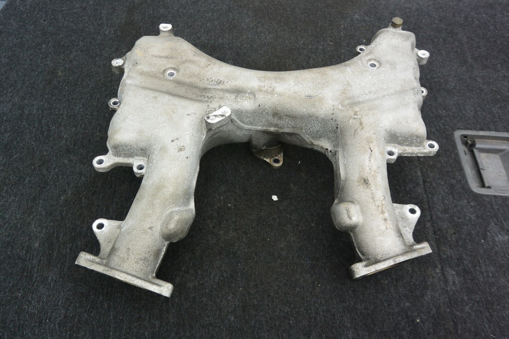 фото №1, Коллектор всасывающий 4.2 tdi audi q7 4l 057145770j