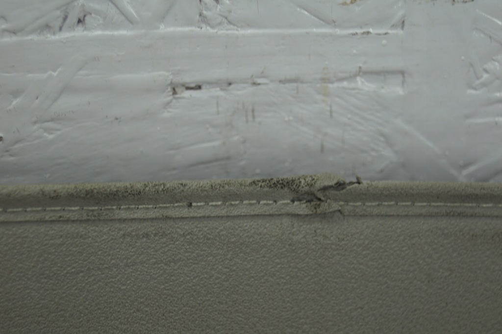 фото №7, Шторка багажника mercedes w211 kombi a2118600075