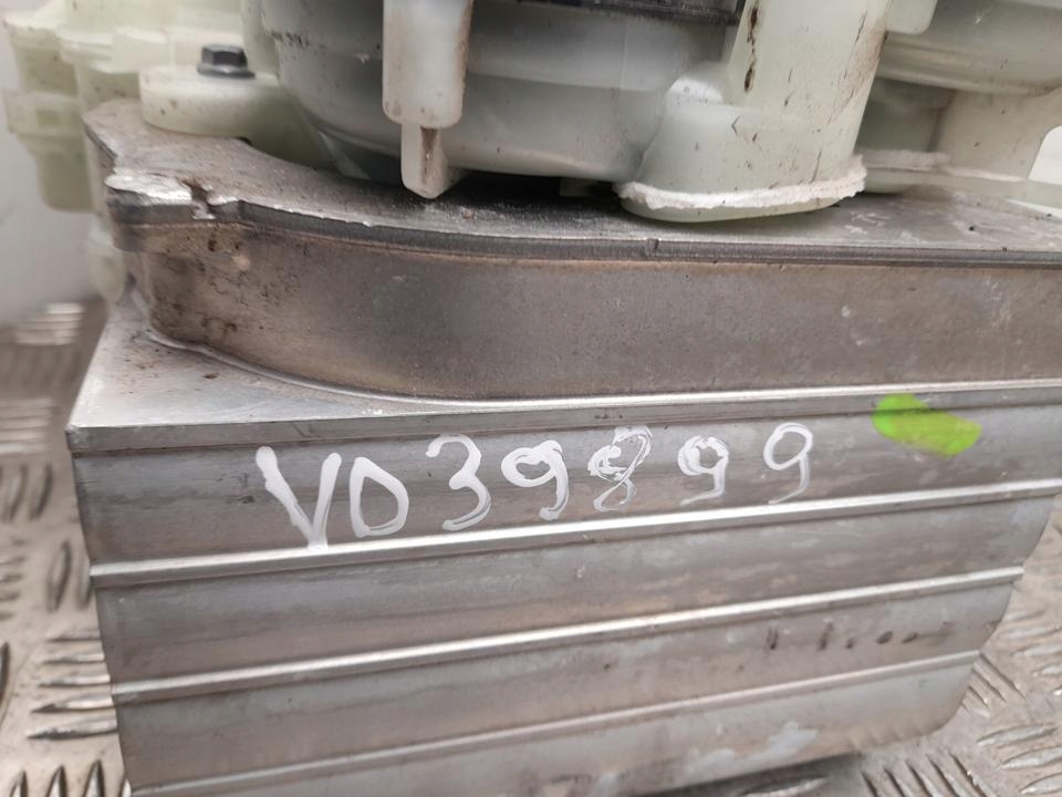 Бачок расширительный жидкость охлаждающий tesla model 3 2025 150685900e в Украине