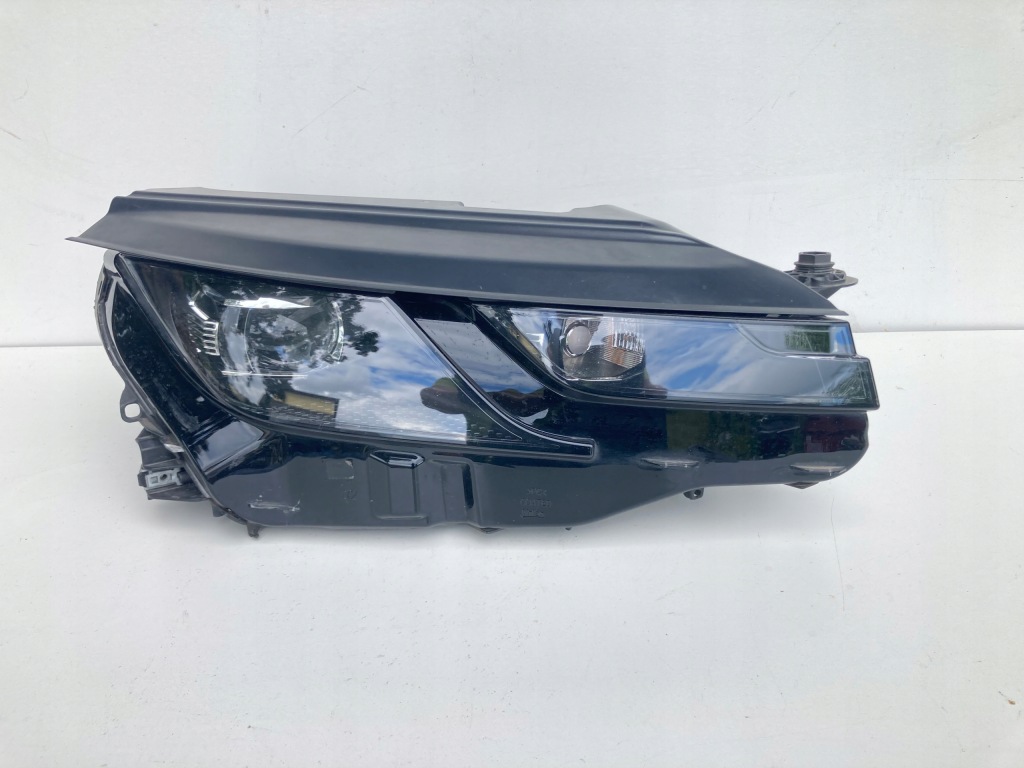 фото №1, Vw arteon лампа правий перед передня права 3g8941036