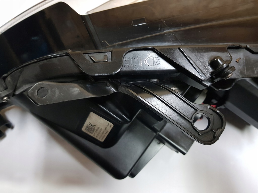 фото №4, Лампа правая правый r перед передняя toyota camry led full