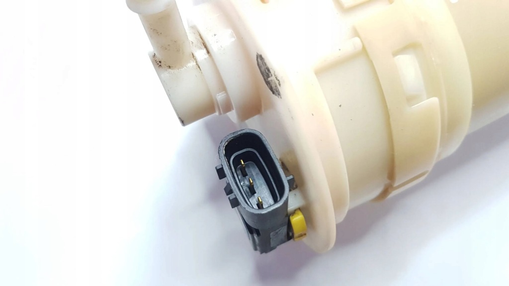 фото №9, 2005 toyota matrix e130 насос топлива 8946102030